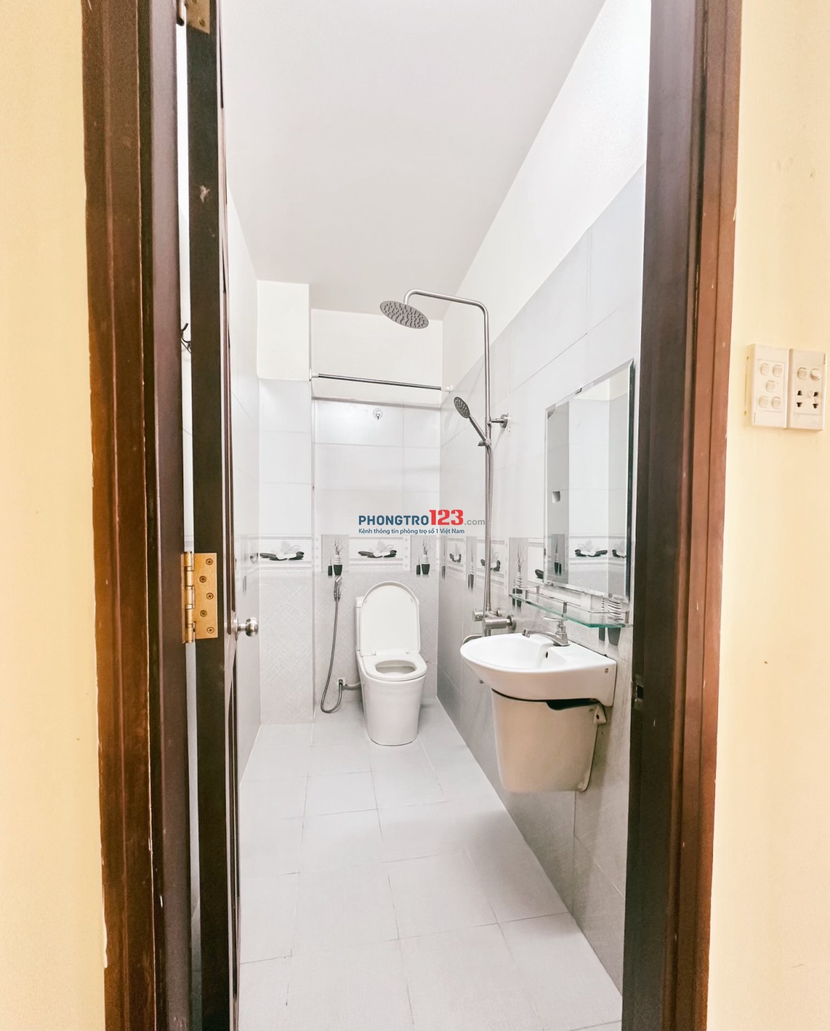 PHÒNG MỚI FULL NỘI THẤT SẠCH SẼ-AN NINH GIÁ RẺ CHO NỮ