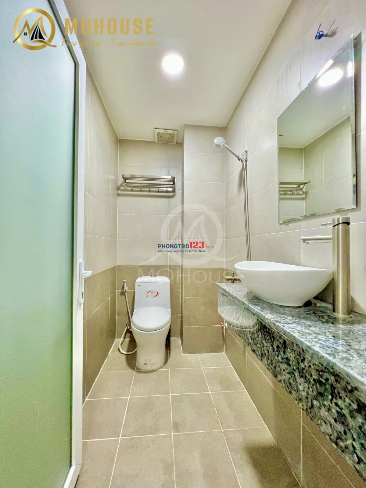 CHO THUÊ CĂN HỘ CỬA SỔ MỚI GẦN ETOWN