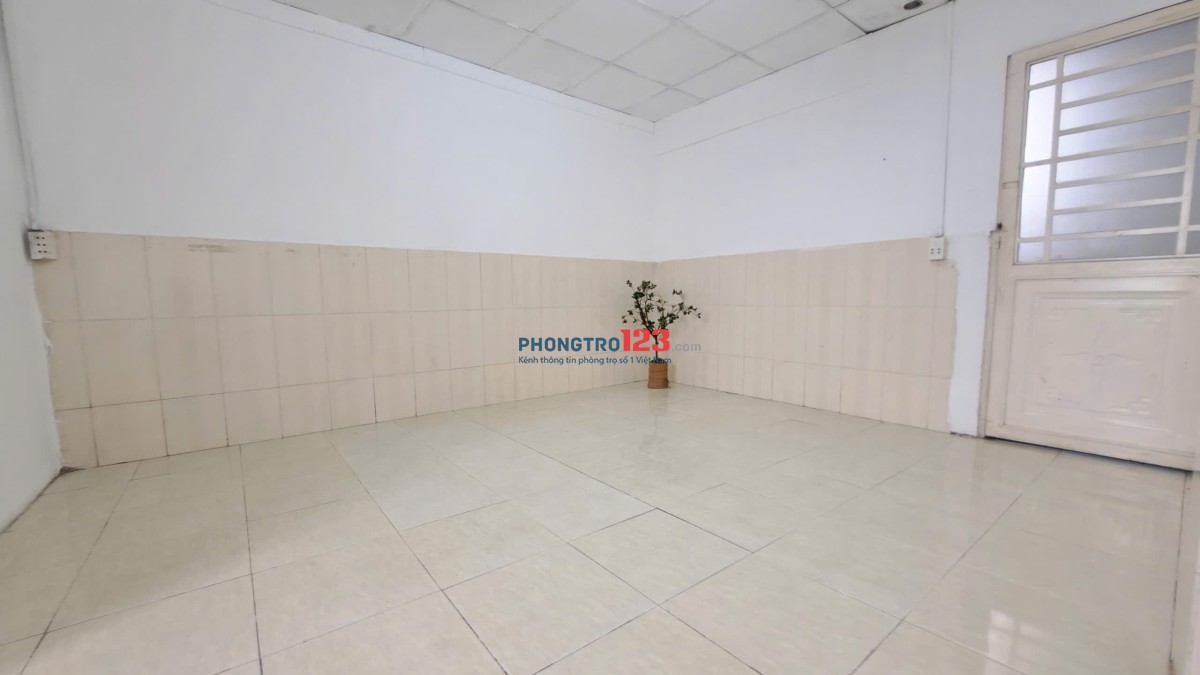 Phòng đẹp giá tốt có Wc riêng, kệ bếp - 26/42 Tân Sơn Nhì, Q. Tân Phú (có thang máy, máy giặt)