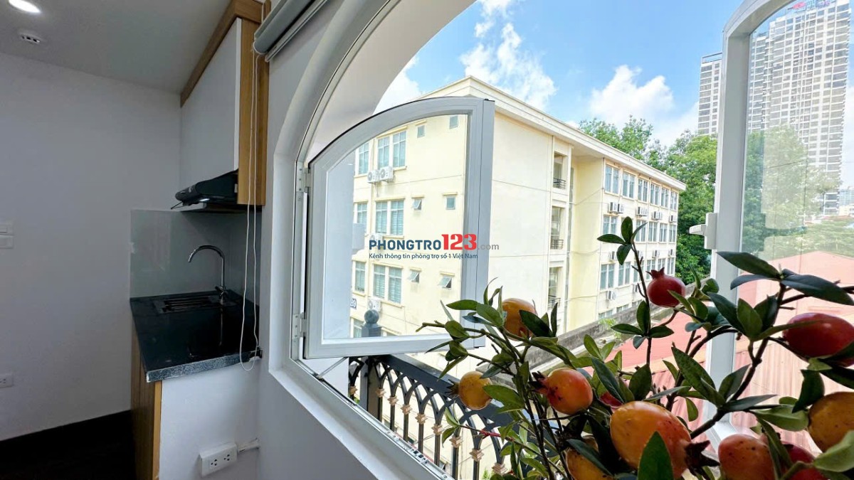Căn Hộ Cửa Sổ Lớn, Đón Nắng Sớm Gần ĐH Hutech, UEF, Hồng Bàng - Bạch Đằng, Bình Thạnh