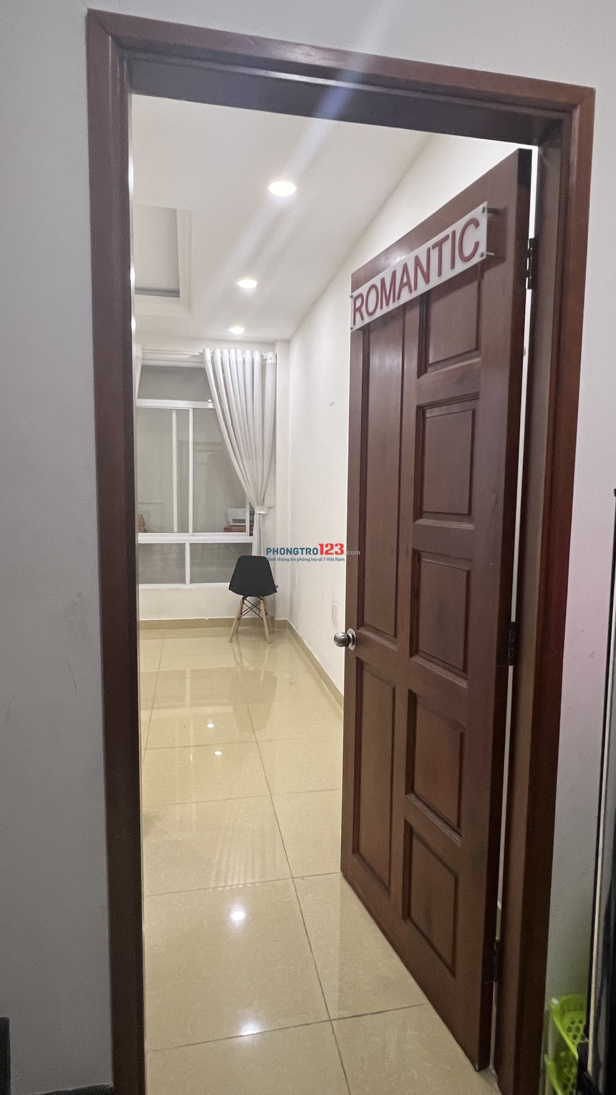 Phòng cho sinh viên thuê, giờ giấc tự do.