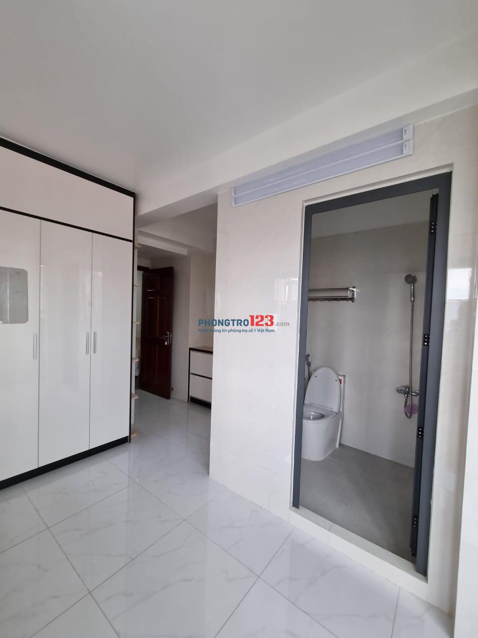Cho thuê căn hộ Quận 7 - gần ĐH RMIT, TDT, UFM, UEH, UEL, NTT