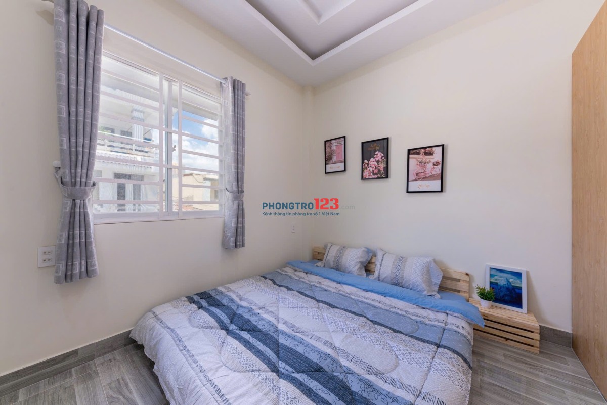 Phòng 35m2, cửa sổ trời lớn, ngay Bùi Đình Tuý, Bình Thạnh, gần Q1, gần đh Hutech, HIU, GTVT, UEF