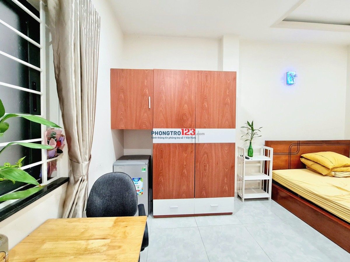 Phòng trọ cho thuê gần đại học khoa học xã hội và nhân văn Q1 full nội thất - không chung chủ