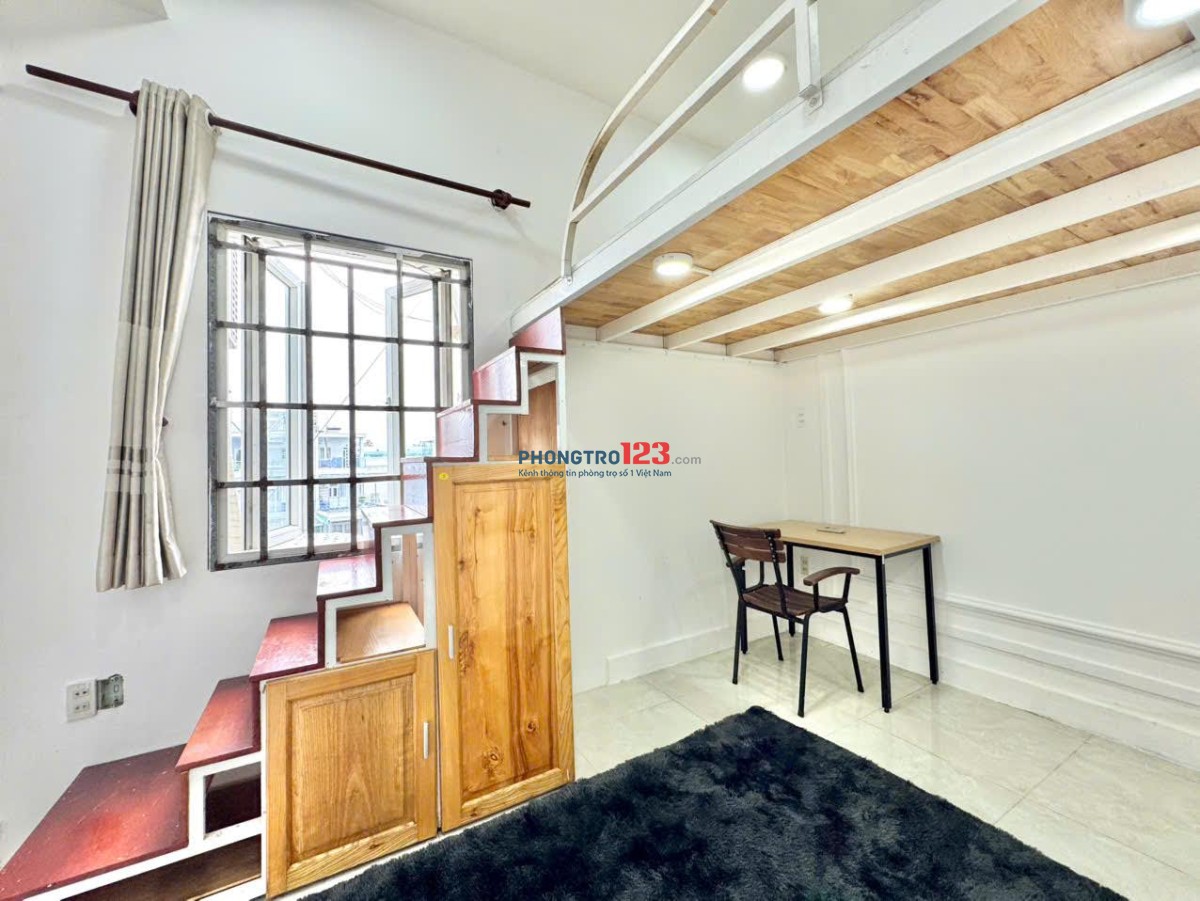 PHÒNG GÁC CỬA SỔ TRỜI FULL NT NGAY PHẠM VĂN CHIÊU
