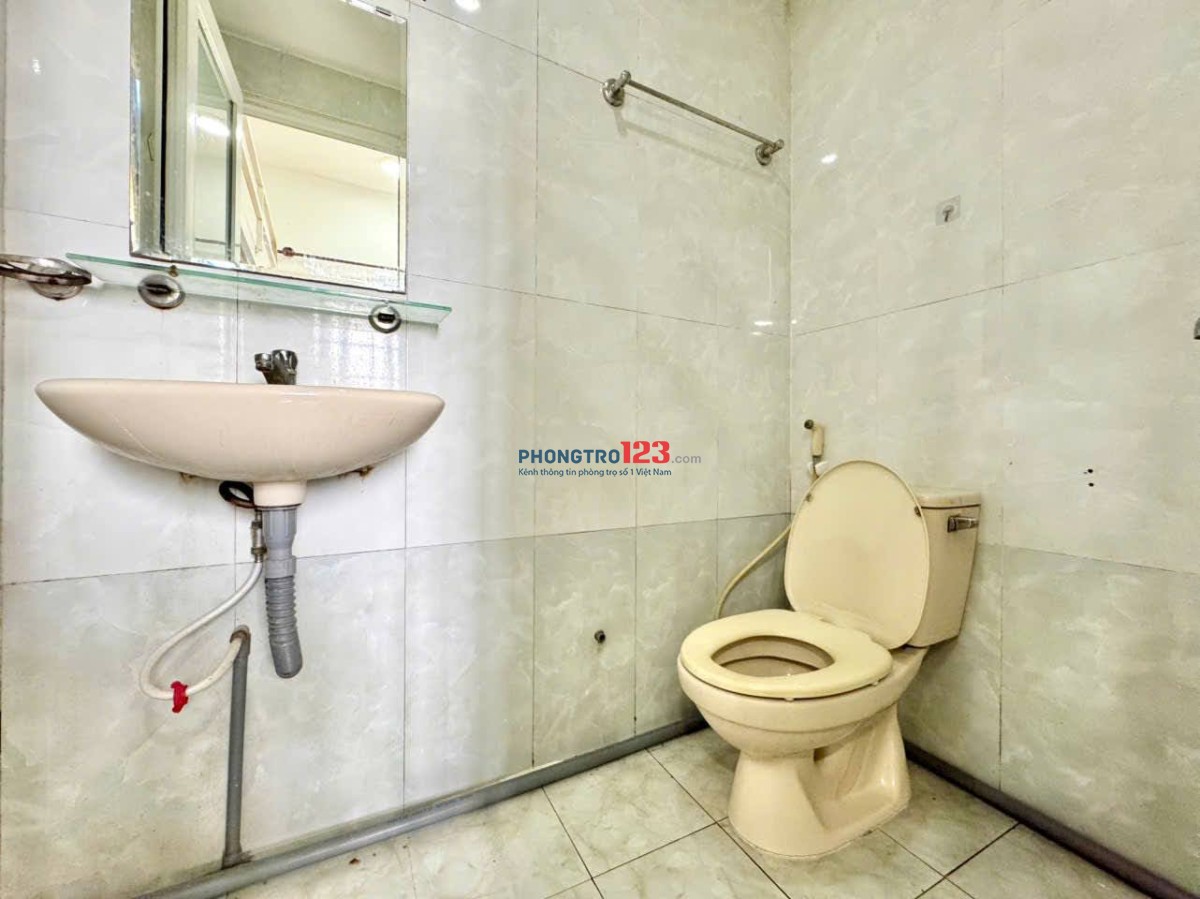 PHÒNG GÁC CỬA SỔ TRỜI FULL NT NGAY PHẠM VĂN CHIÊU