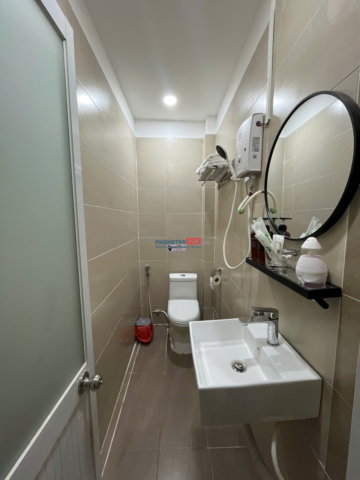 Cho thuê phòng gần sân bay cao cấp Tân Sơn Nhất, giờ giấc tự do