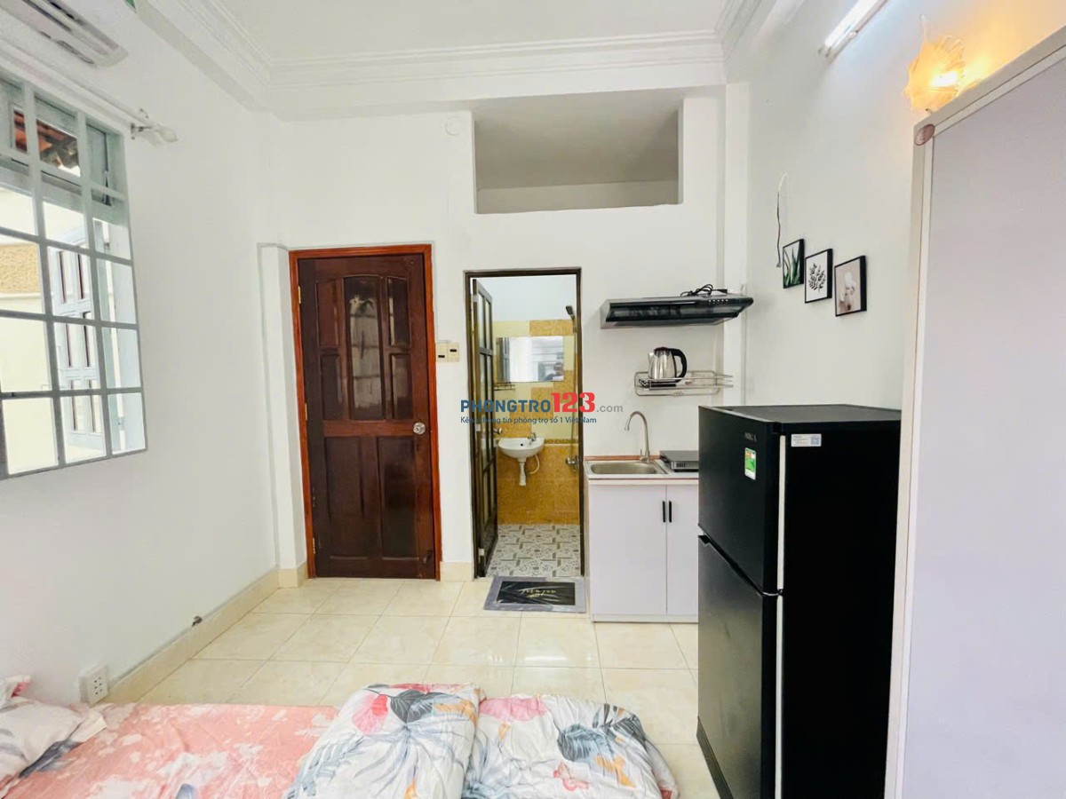 Phòng trọ cho thuê gần Đại học UEH, Y Khoa, ĐH Mở, Huflit, Hoa Sen - full nội thất không chung chủ