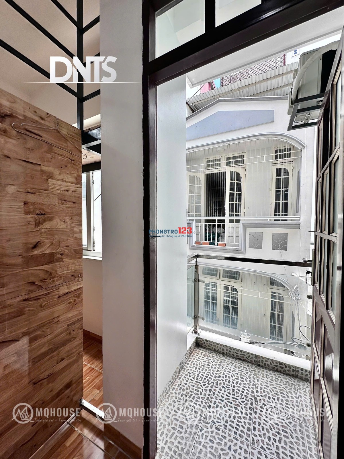 Cho Thuê Phòng Duplex Bancony Gần Trường ĐH Kinh Tế ISB, Chợ Tân Định Q1