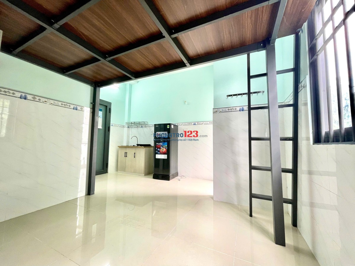 PHÒNG TRỌ GÁC LỬNG CAO CẤP - MÁY LẠNH, MÁY GIẶT, NƯỚC NÓNG LẠNH, CHỈ CÒN VÀI PHÒNG NHANH TAY GIỮ CHỖ
