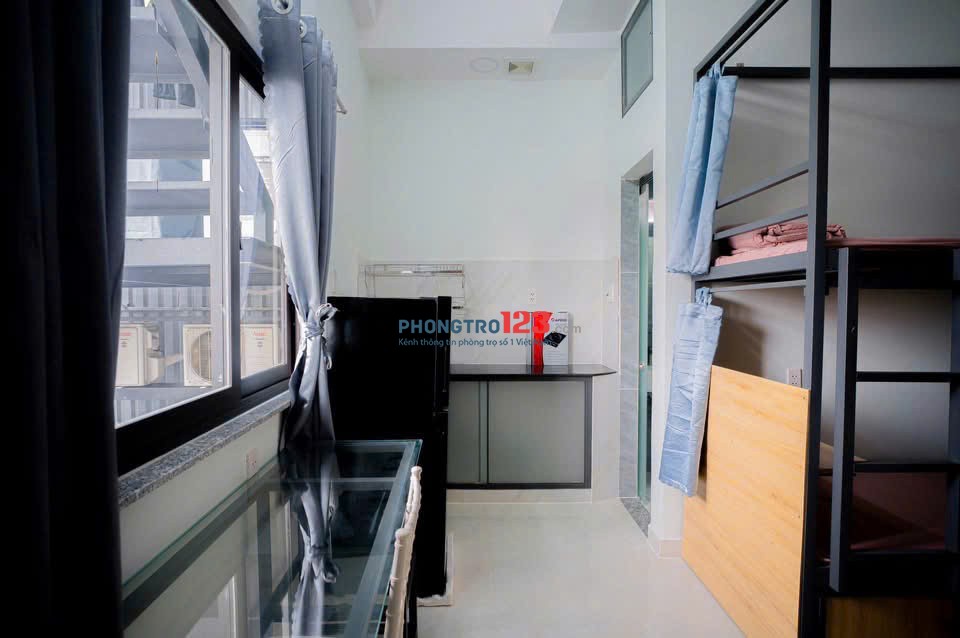 KTX chỉ 2 - 4ng mới có thang máy cách làng ĐH Thủ Đức chỉ 5p giá tưf 1tr5