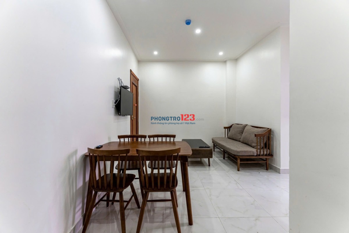Chung cư Bàu Cát,Hồng lạc, p10, Tân Bình: 80m2, 2p ngủ, 11tr/th