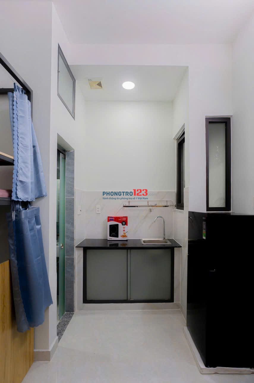 KTX chỉ 2 - 4ng mới có thang máy cách làng ĐH Thủ Đức chỉ 5p giá tưf 1tr5