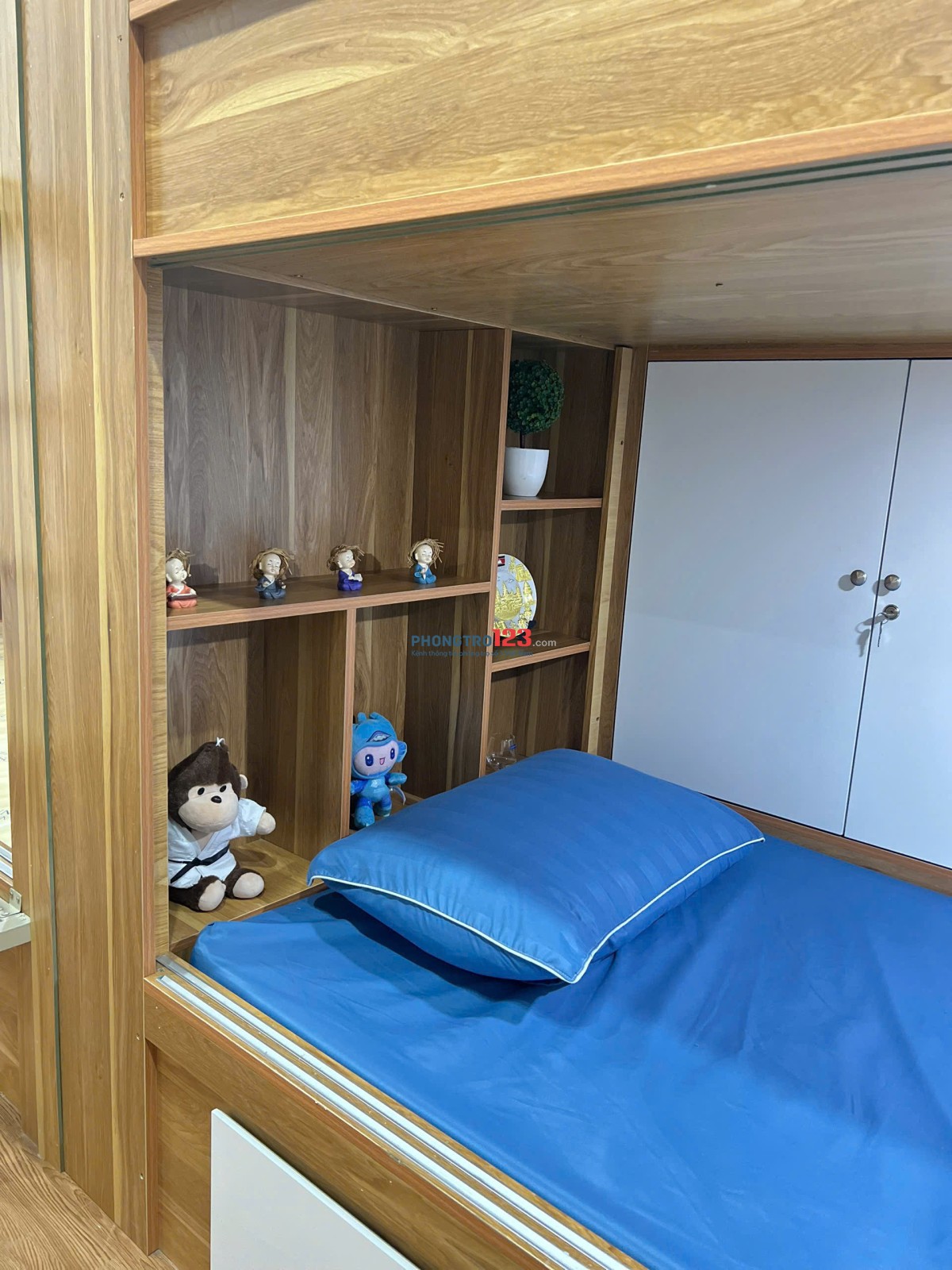 Ký Túc Xá Sleepbox Sinh Viên Cách Cao Đăng Công Nghệ Thủ Đức 400m