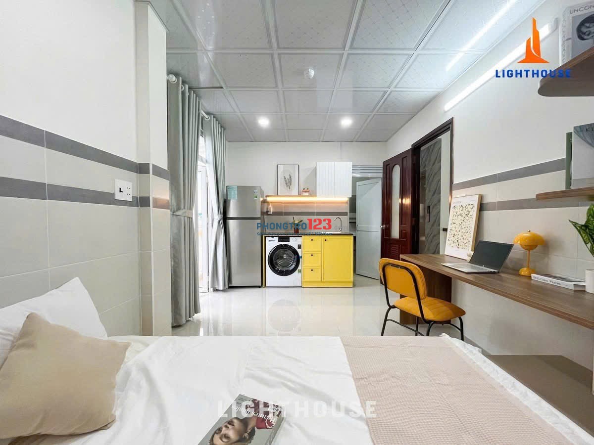 Phòng 35m2 mới, ban công trời, máy giặt riêng, Nơ Trang Long, Bình Thạnh, gần đại học Văn Lang