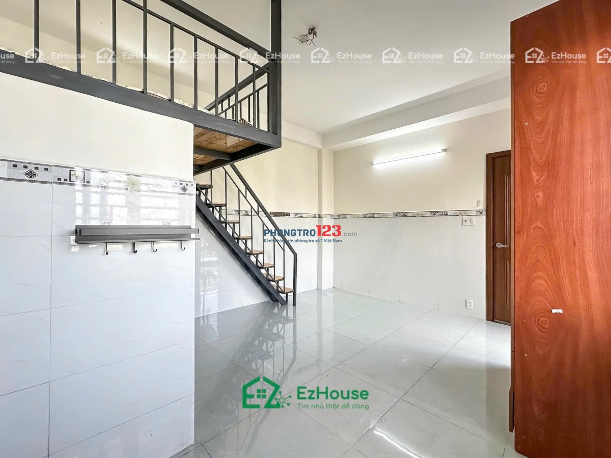 PHÒNG FULL NT BAN CÔNG RIÊNG GẦN NGÃ TƯ BỐN XÃ, ĐH VĂN HIẾN