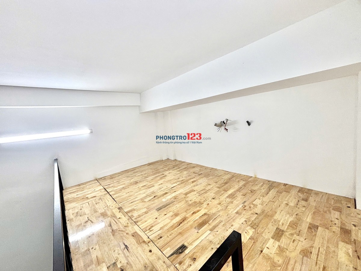 PHÒNG TẦNG TRỆT RỘNG 30m2 SẴN MÁY LẠNH GẦN SÂN GOLF TÂN SƠN NHẤT