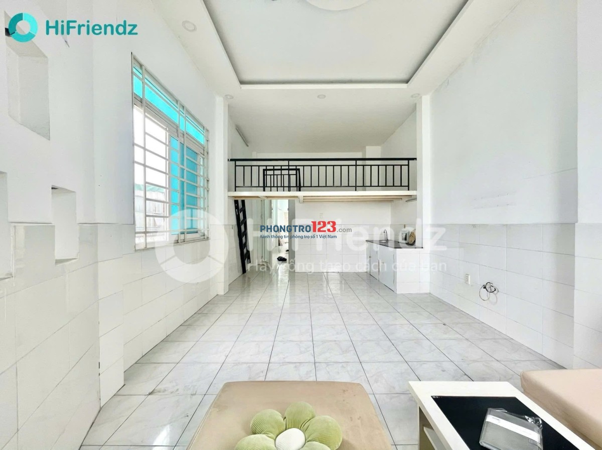 CHO THUÊ PHÒNG SIÊU RỘNG 40m2 GÁC 1m7 SẴN MÁY LẠNH GẦN ĐH CÔNG THƯƠNG