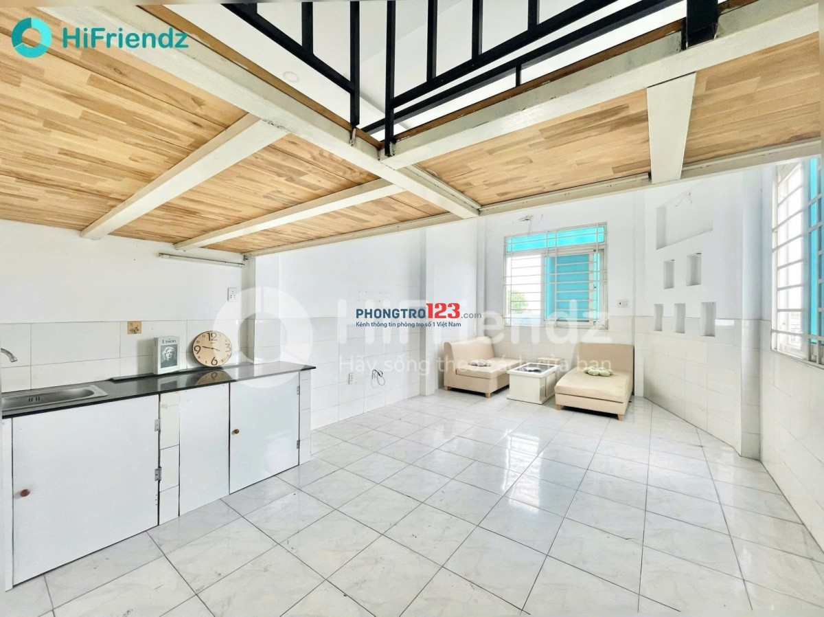 CHO THUÊ PHÒNG SIÊU RỘNG 40m2 GÁC 1m7 SẴN MÁY LẠNH GẦN ĐH CÔNG THƯƠNG