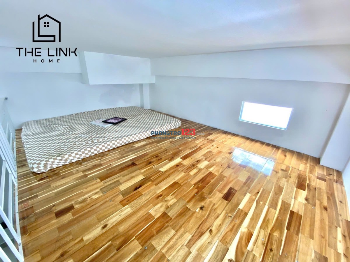Khai trương phòng có gác 30m2 mới 100% ngay Ung Văn Khiêm, gần HUTECH, GTVT, giáp Quận 1 , Quận 3