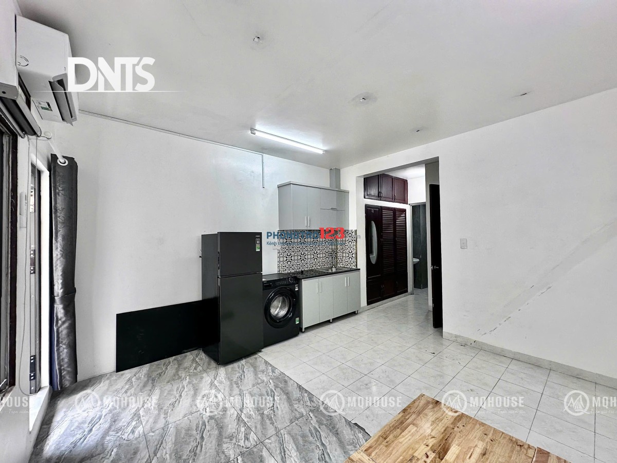 Cho Thuê Phòng Bancony Gần Trường ĐH Kinh Tế ISB, Chợ Tân Định Q1