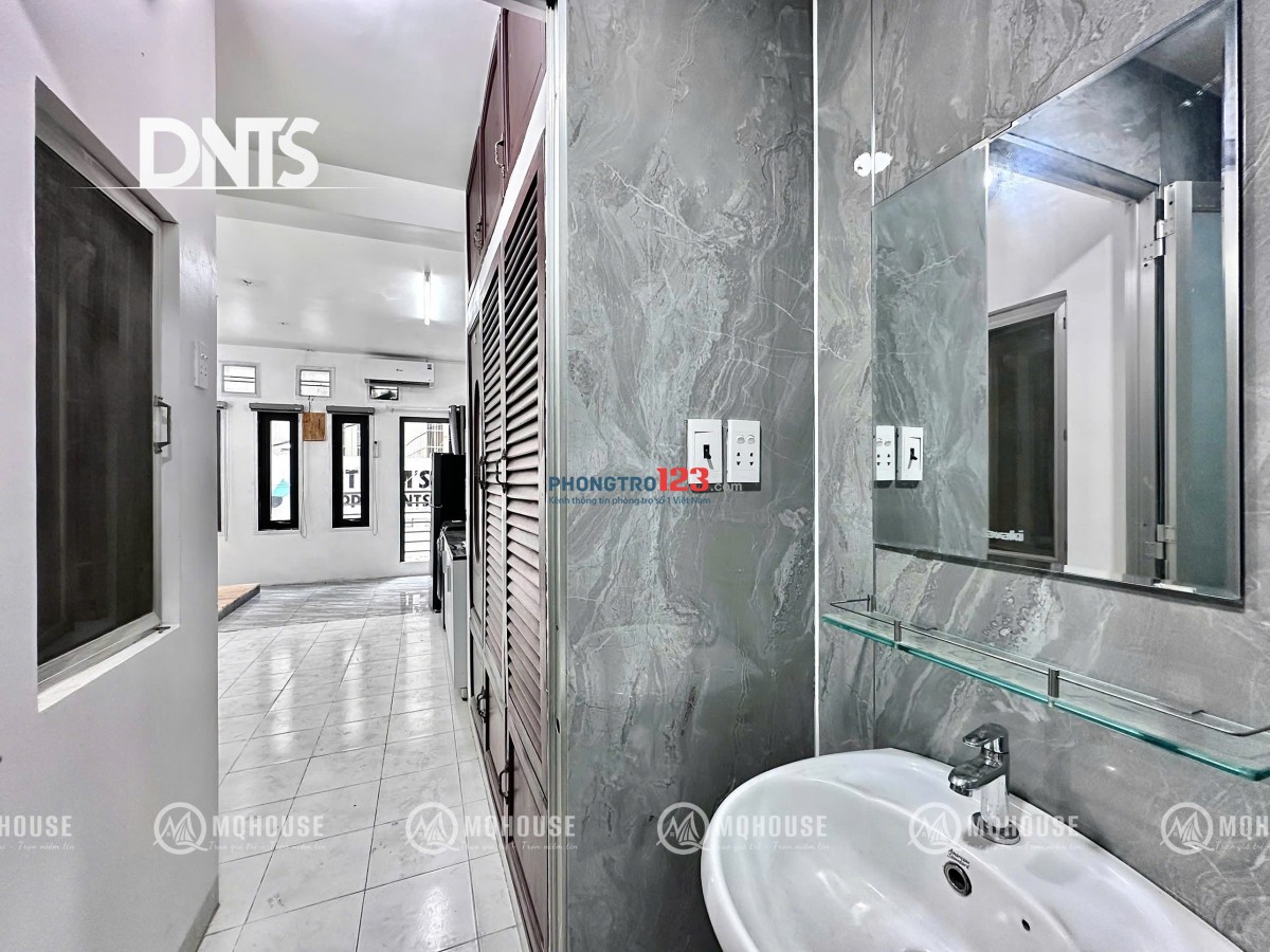 Cho Thuê Phòng Bancony Gần Trường ĐH Kinh Tế ISB, Chợ Tân Định Q1