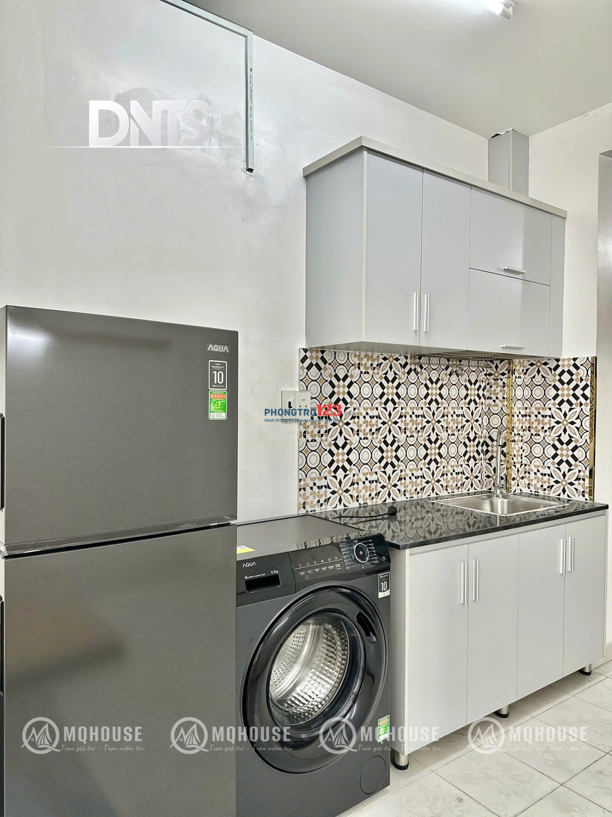 Cho Thuê Phòng Bancony Gần Trường ĐH Kinh Tế ISB, Chợ Tân Định Q1