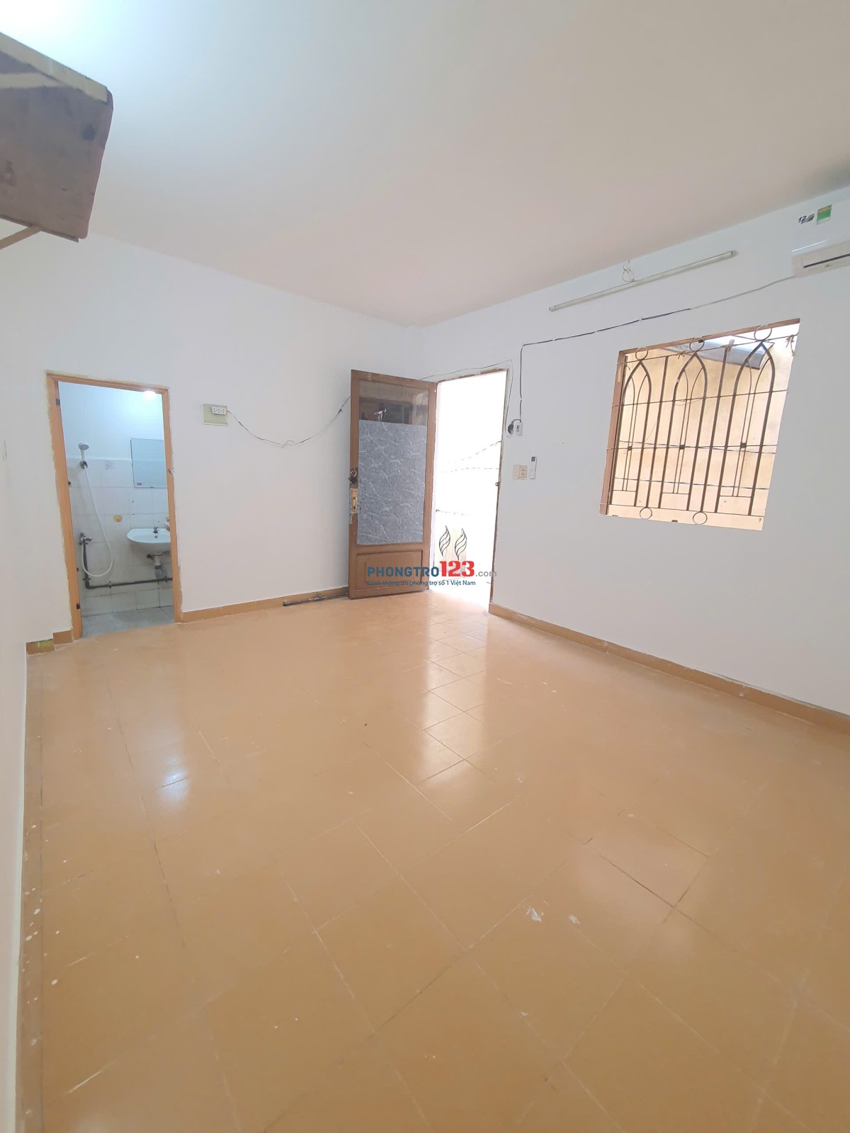 PHÒNG TRỌ GIÁ RẺ - MẶT TIỀN TRẦN XUÂN SOẠN - GẦN LOTTE, TDT,....
