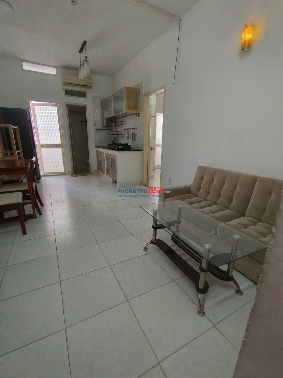 Chung cư Lê Quang Đinh, Phú Nhuận: 2pn, ban công, 65m2, giá 7triệu