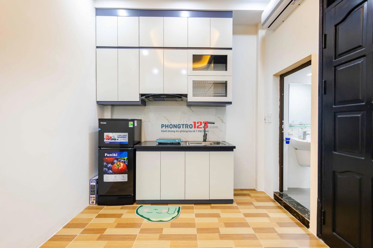 Cho thuê phòng tại 85 Xuân Thủy, đủ đồ, giá 4,3 triệu/tháng