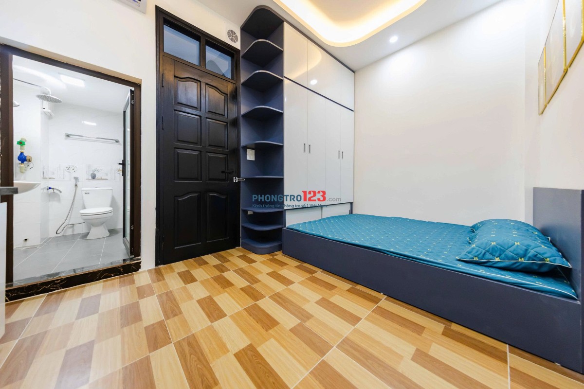 Cho thuê phòng tại 85 Xuân Thủy, đủ đồ, giá 4,3 triệu/tháng