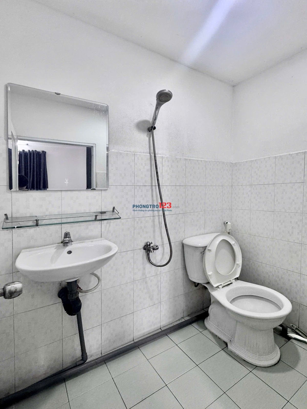 CHO THUÊ PHÒNG BAN CÔNG LỚN – FULL NỘI THẤT – GIÁ CHỈ 4.7TR