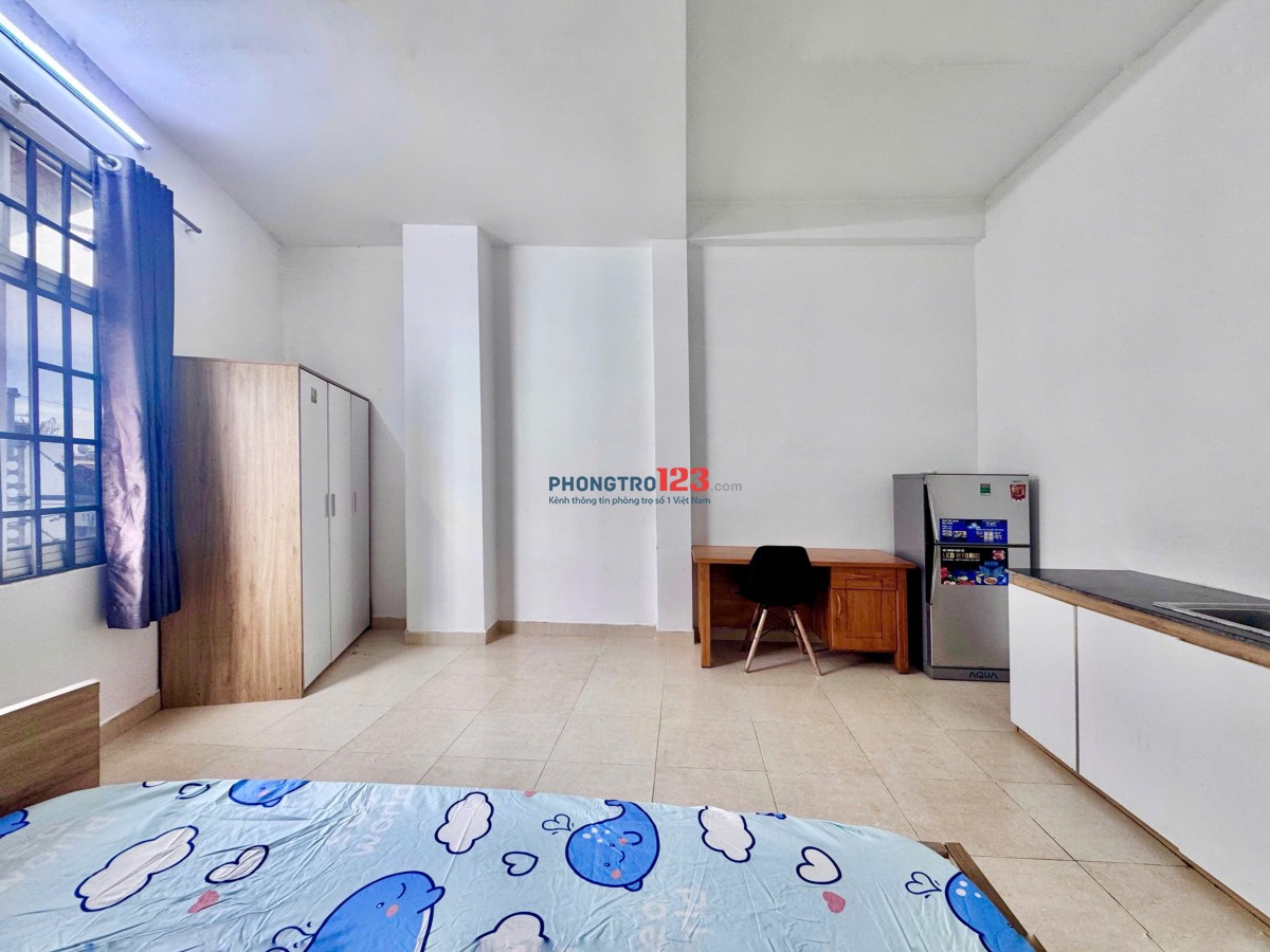 CHO THUÊ PHÒNG BAN CÔNG LỚN – FULL NỘI THẤT – GIÁ CHỈ 4.7TR