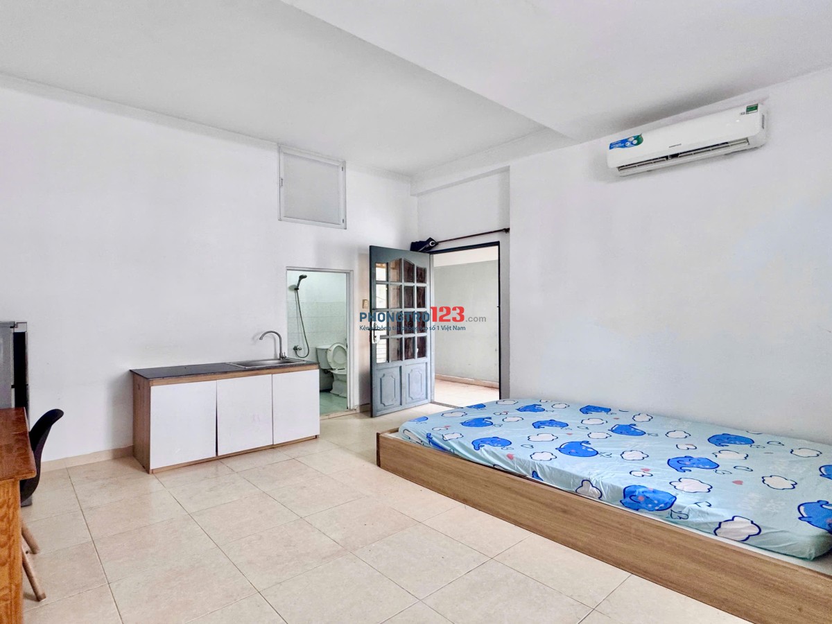 CHO THUÊ PHÒNG BAN CÔNG LỚN – FULL NỘI THẤT – GIÁ CHỈ 4.7TR