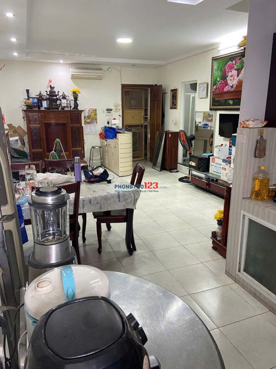 Chung cư Phan Đăng Lưu, Bình Thạnh: 2p ngủ, ban công, 70m2, giá 7triệu
