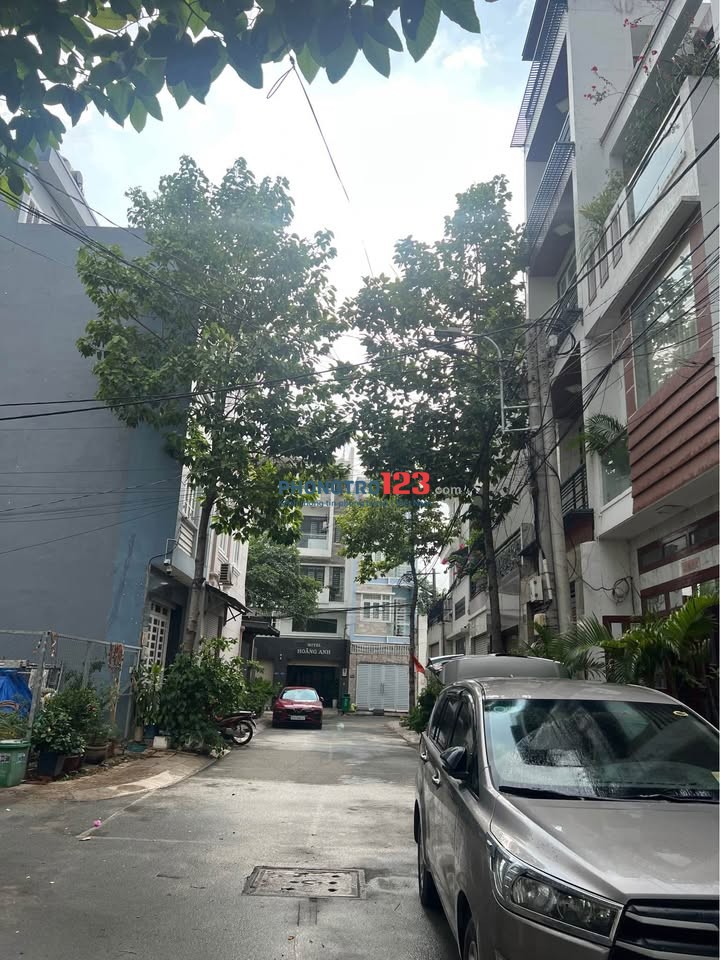 Nhà 52m² 5PN 5WC, ô tô đậu cửa – Nguyễn Duy Trinh, ngõ rộng, yên tĩnh