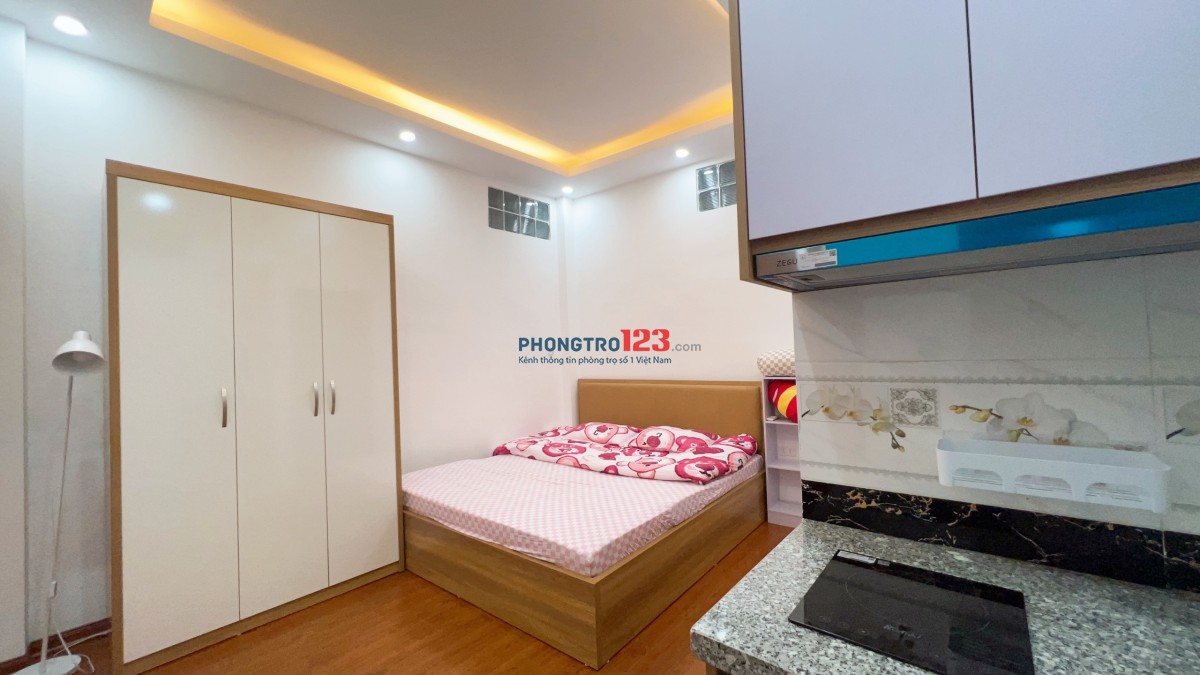 CCMN, 25m2, mới, sang, hiện đại, sạch sẽ. Trung tâm quận Cầu Giấy. Chủ nhà đăng tin