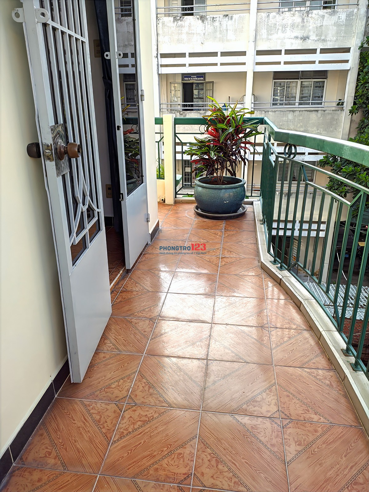 Cho thuê phòng 25m2 đường Nguyễn Cửu Vân