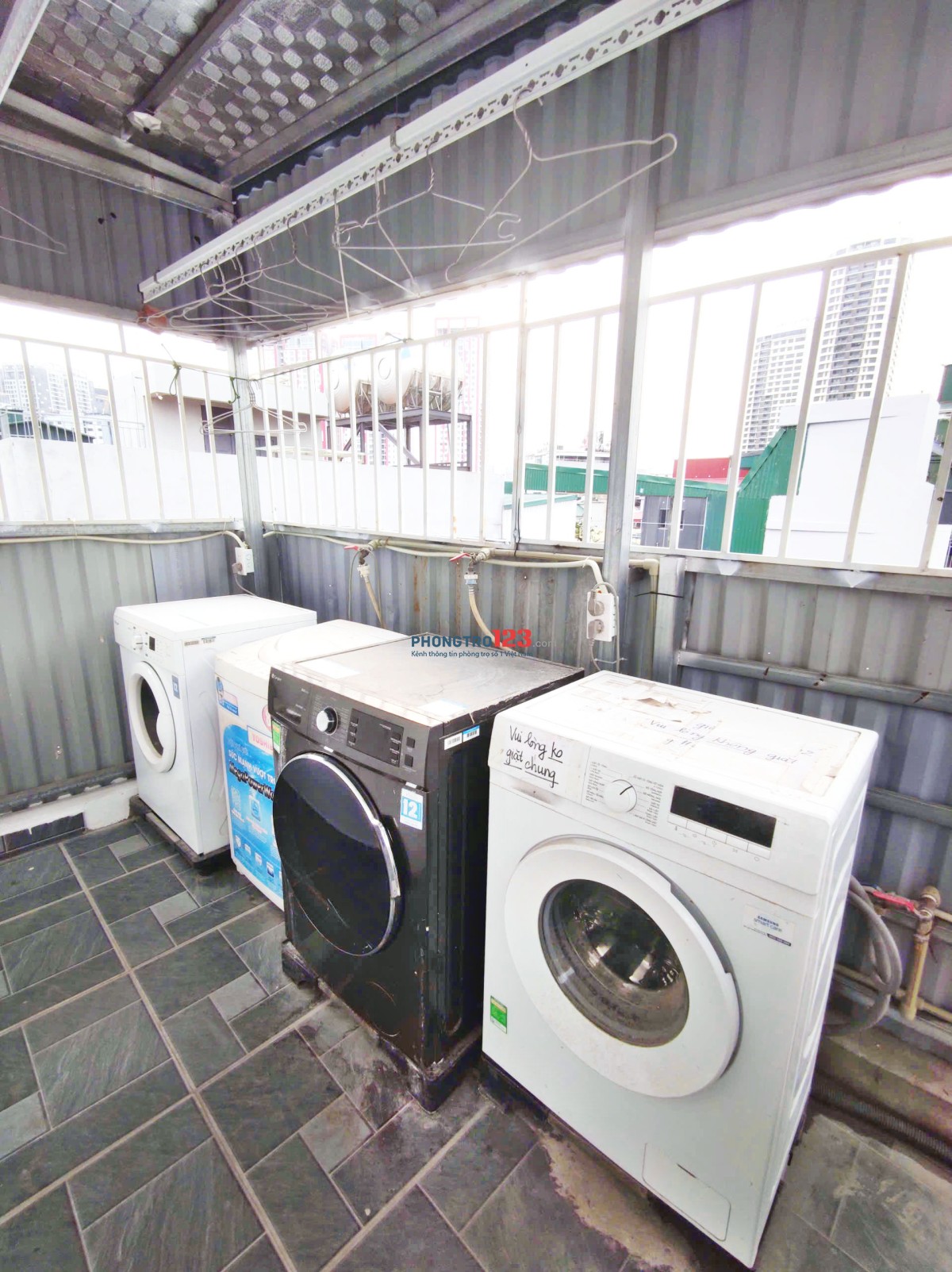 CCMN, 25m2, mới, sang, hiện đại, sạch sẽ. Trung tâm quận Cầu Giấy. Chủ nhà đăng tin