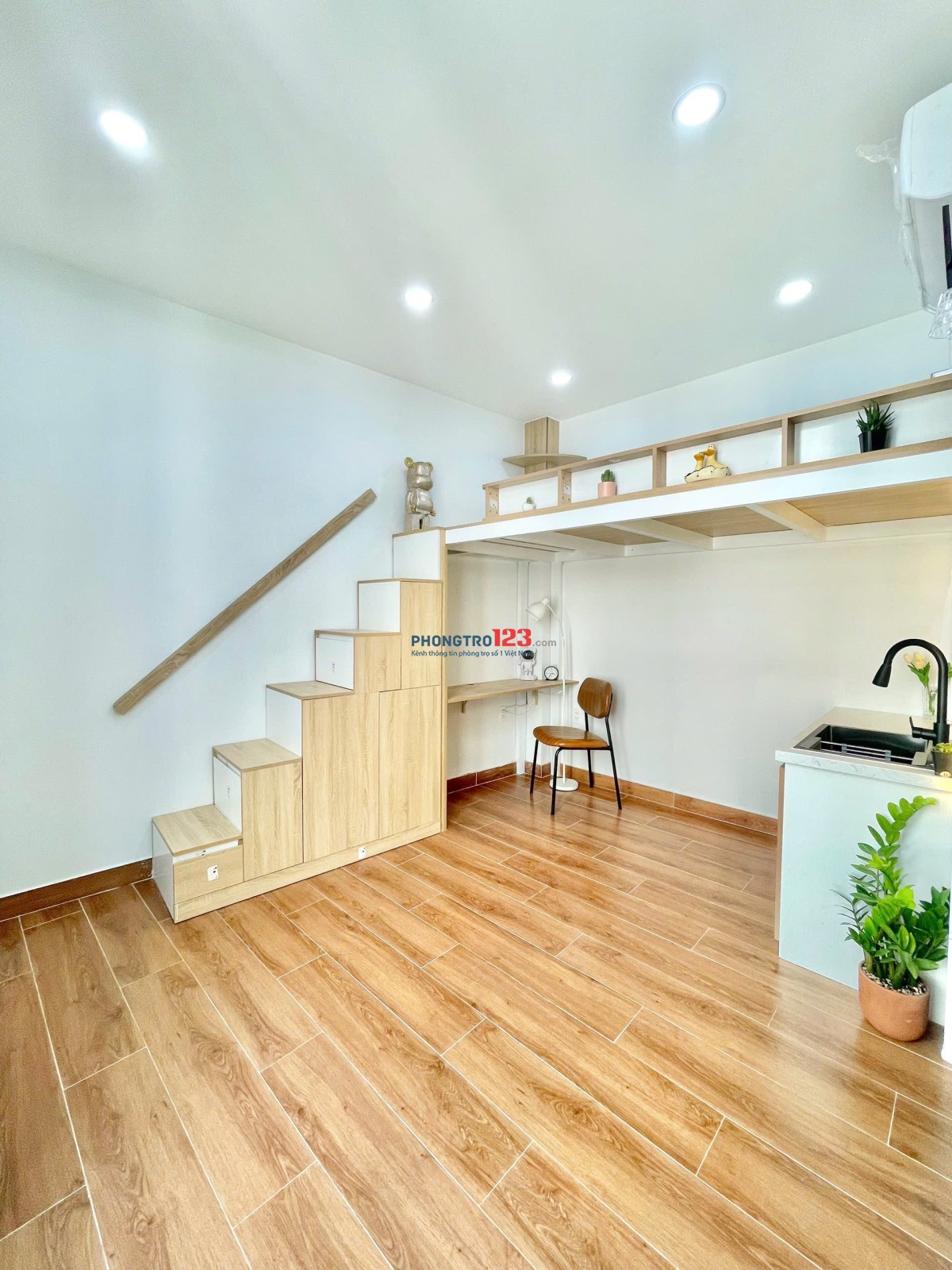 Cho thuê duplex siêu đẹp tại Trần Bình Trọng, quận Bình Thạnh