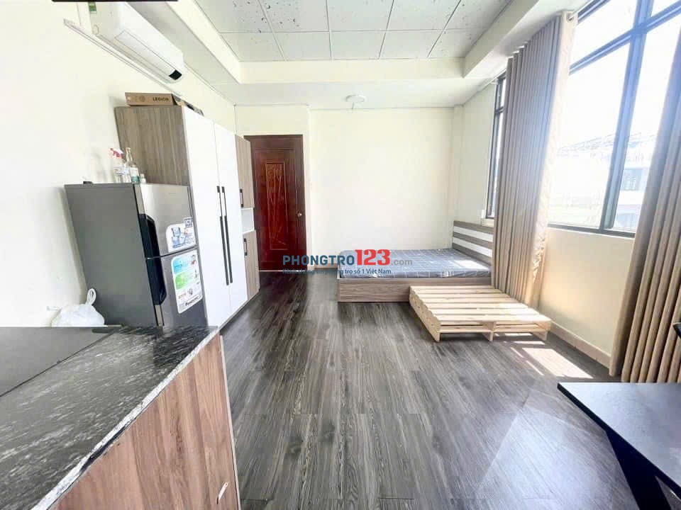 CHO THUÊ PHÒNG TRỌ 30M2 CỬA SỔ LỚN FULL NỘI THẤT GẦN ĐẠI HỌC BÁCH KHOA, HUFLIT,KINH TẾ,VẠN HẠNH MALL