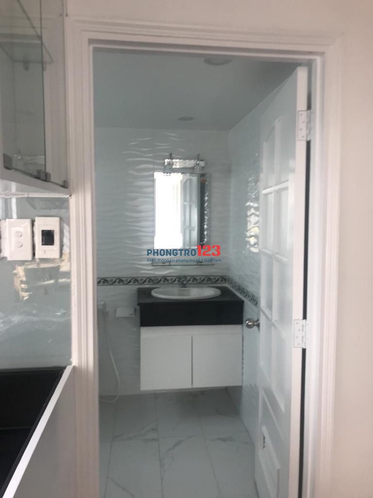 Căn hộ 86m2, 2p ngủ, 2wc,Full Nt, C/c Bàu Cát, p10, Tân Bình chỉ 11tr/th