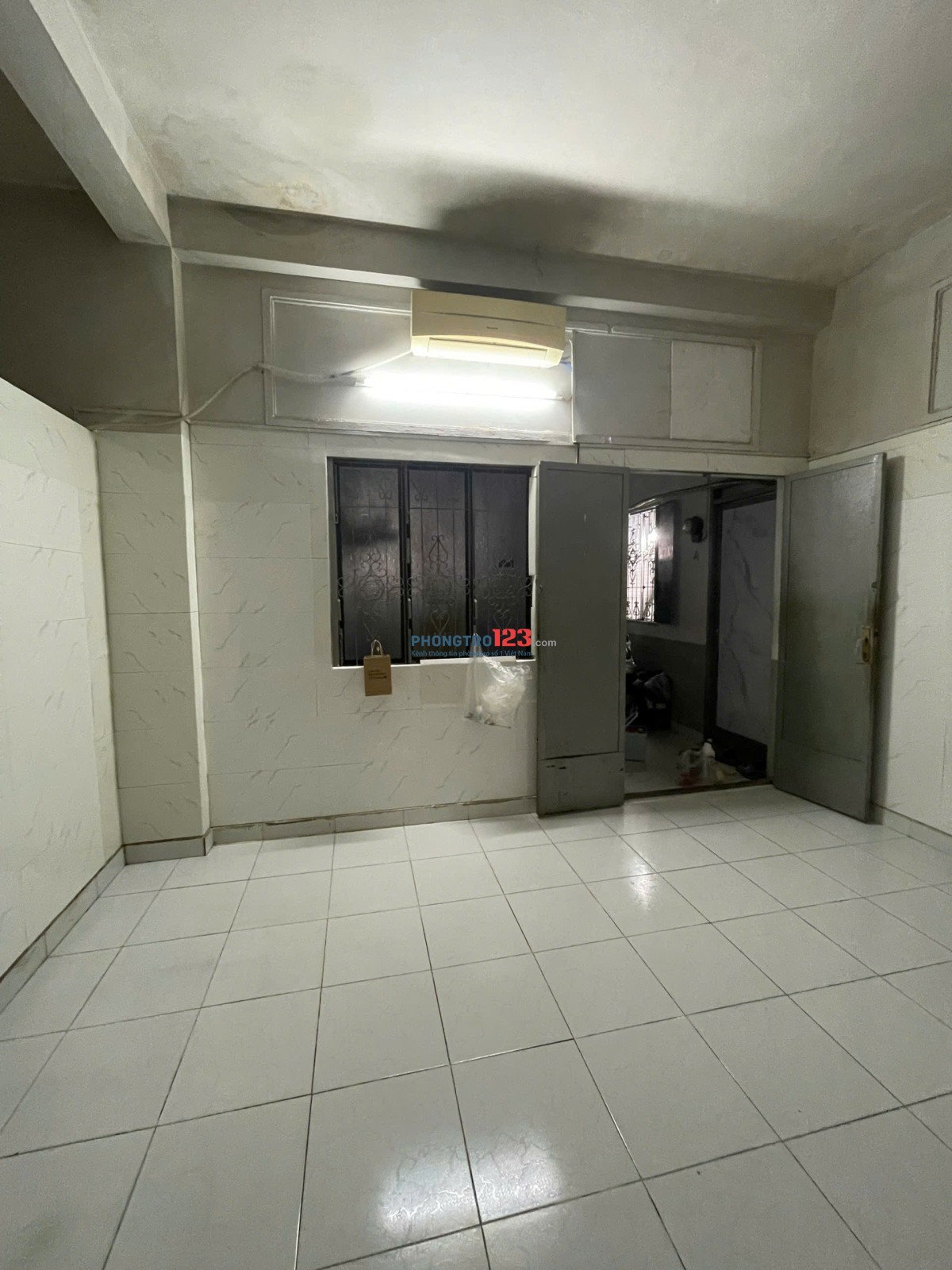 Chính chủ cho thuê 2 phòng 30m2 tại 967/1 Nguyễn Kiệm p3 gò vấp