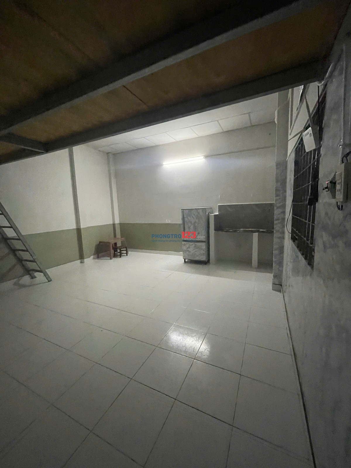 Chính chủ cho thuê 2 phòng 30m2 tại 967/1 Nguyễn Kiệm p3 gò vấp