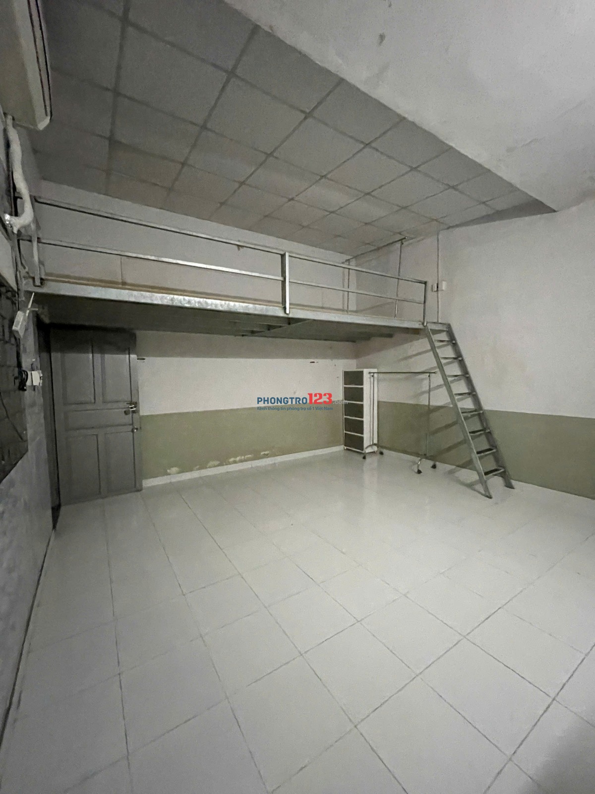 Chính chủ cho thuê 2 phòng 30m2 tại 967/1 Nguyễn Kiệm p3 gò vấp