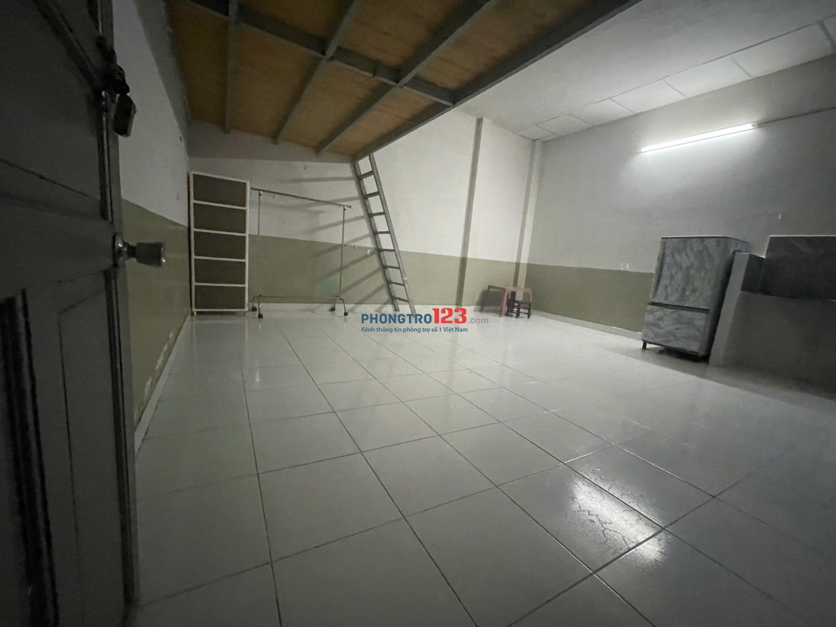Chính chủ cho thuê 2 phòng 30m2 tại 967/1 Nguyễn Kiệm p3 gò vấp