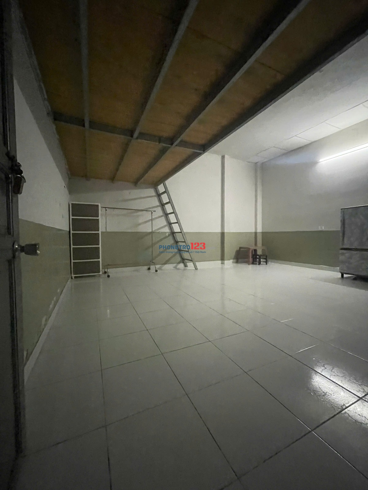Chính chủ cho thuê 2 phòng 30m2 tại 967/1 Nguyễn Kiệm p3 gò vấp
