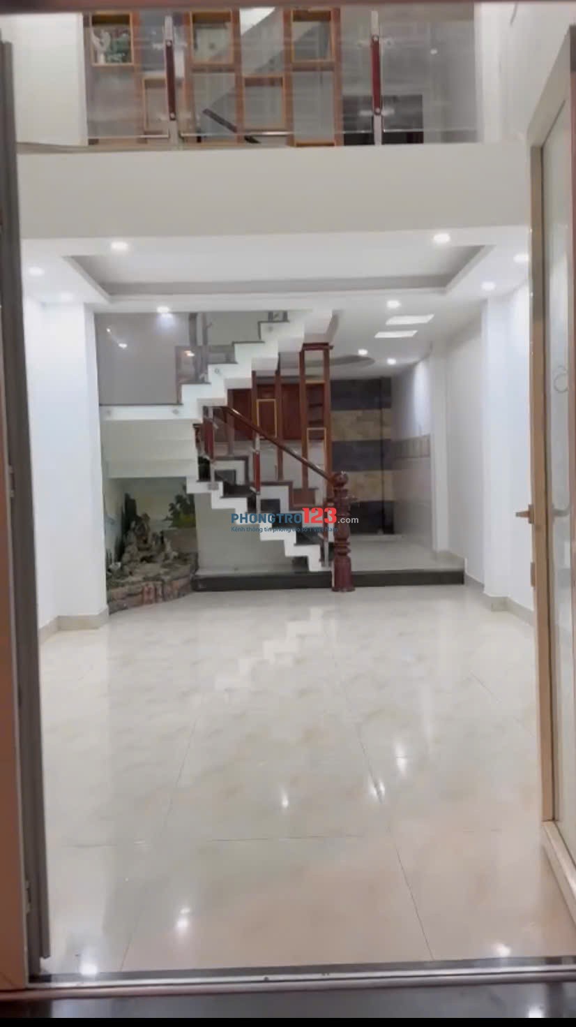 Nhà 52m² 5PN 5WC, ô tô đậu cửa – Nguyễn Duy Trinh, ngõ rộng, yên tĩnh