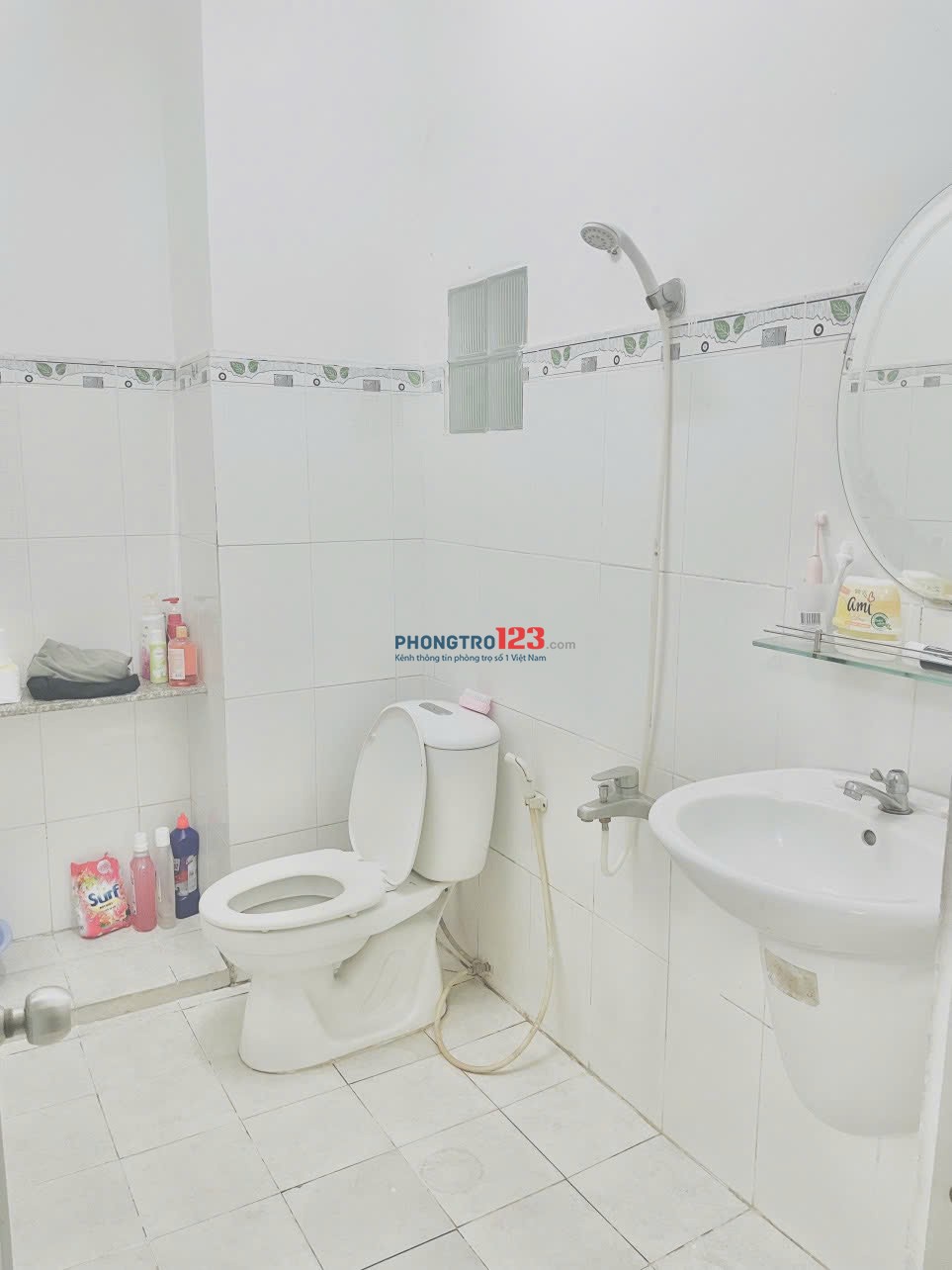 Ký Túc Xá Nữ Ngay Đh Tài Chính Marketing - ĐH GTVT Thủ Đức giá từ 1tr5