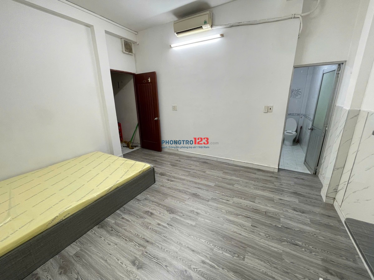PHÒNG ĐẸP TẦNG TRỆT - TRUNG TÂM QUẬN 10